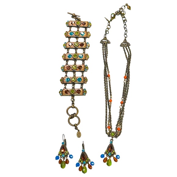 Myka Artisan Jewelry Set – Handcrafted Necklace, Bracelet & Earrings - Picture 3 of 3